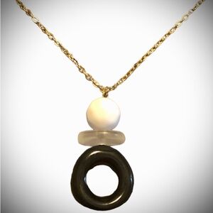 Vintage Signed LCI Liz Claiborne Black White Pendant Gold-Toned Chain Necklace